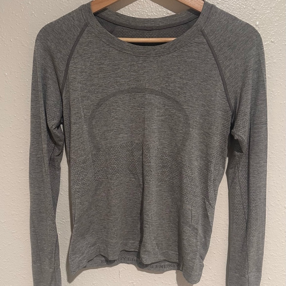 lululemon athletica Charcoal Long Sleeve Top